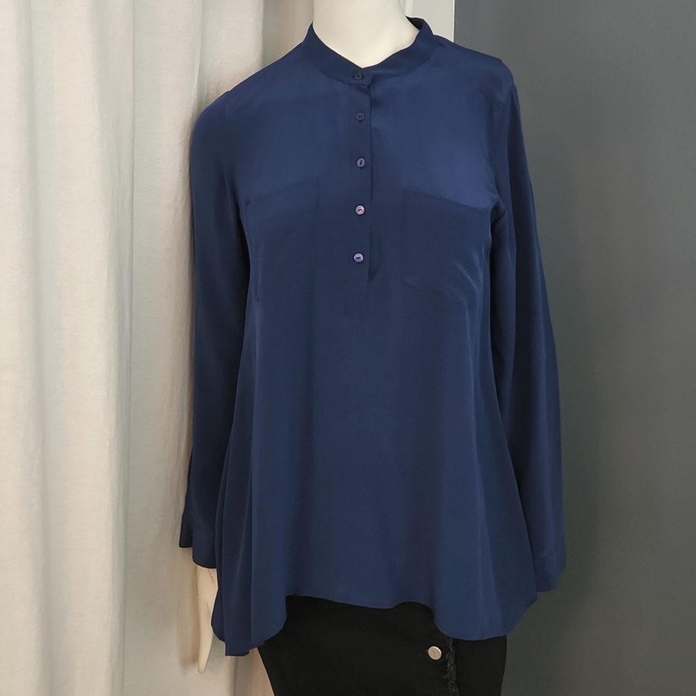 Beautiful Eileen Fisher Navy Blue Silk Blouse sz S